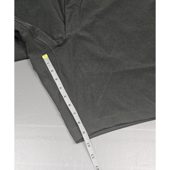 Duluth Trading Co. Mens 46' Grey Overachino Shorts 13403 - Picture 5 of 5